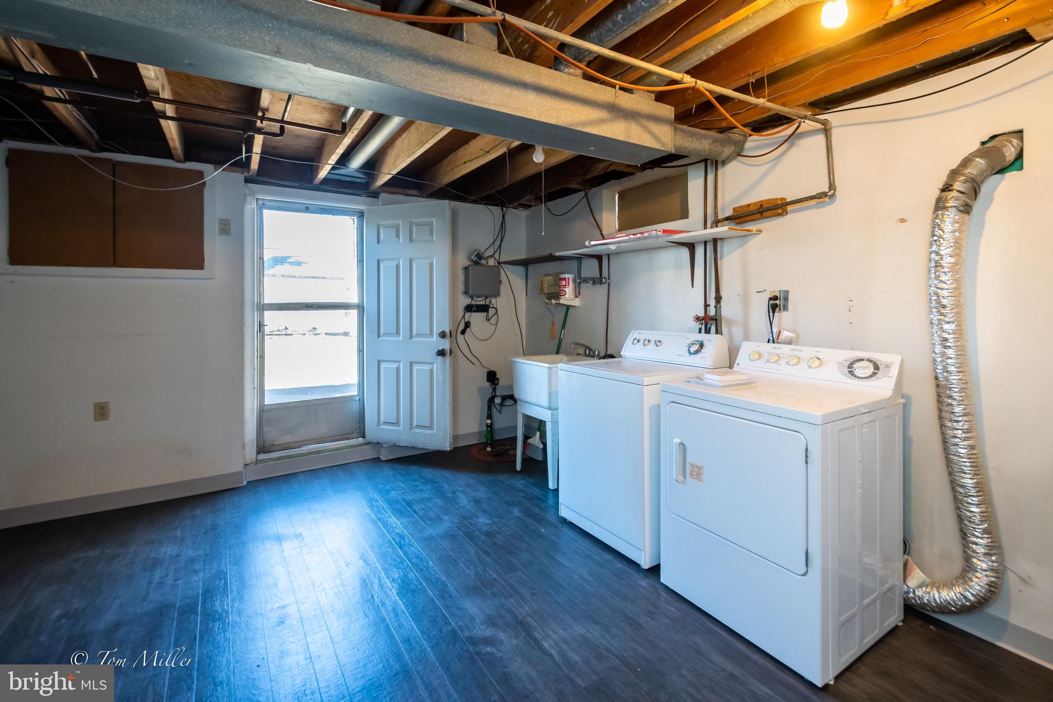 BLACKTHORN - Residential