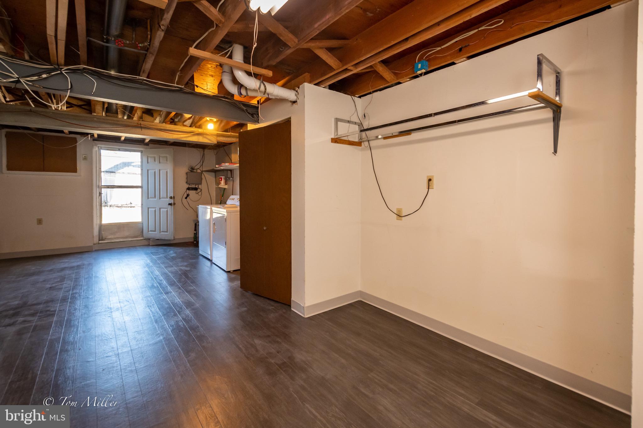 BLACKTHORN - Residential