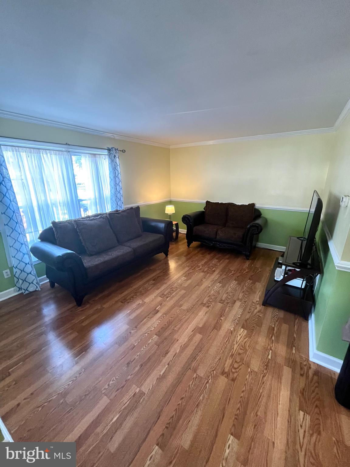 OAKWOOD VILLAGE CONDO - Residential