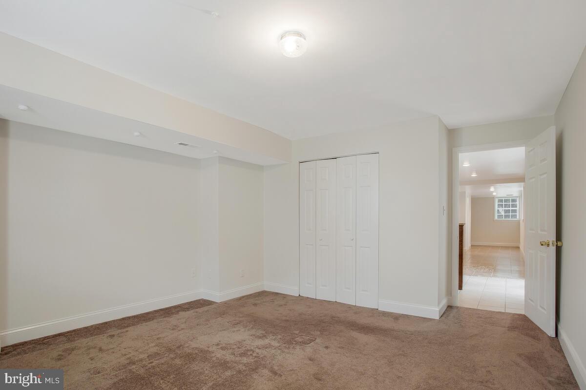 BROCK HILLS - Residential