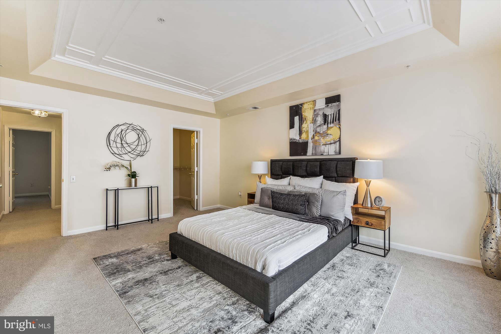 LONGMEAD - Residential