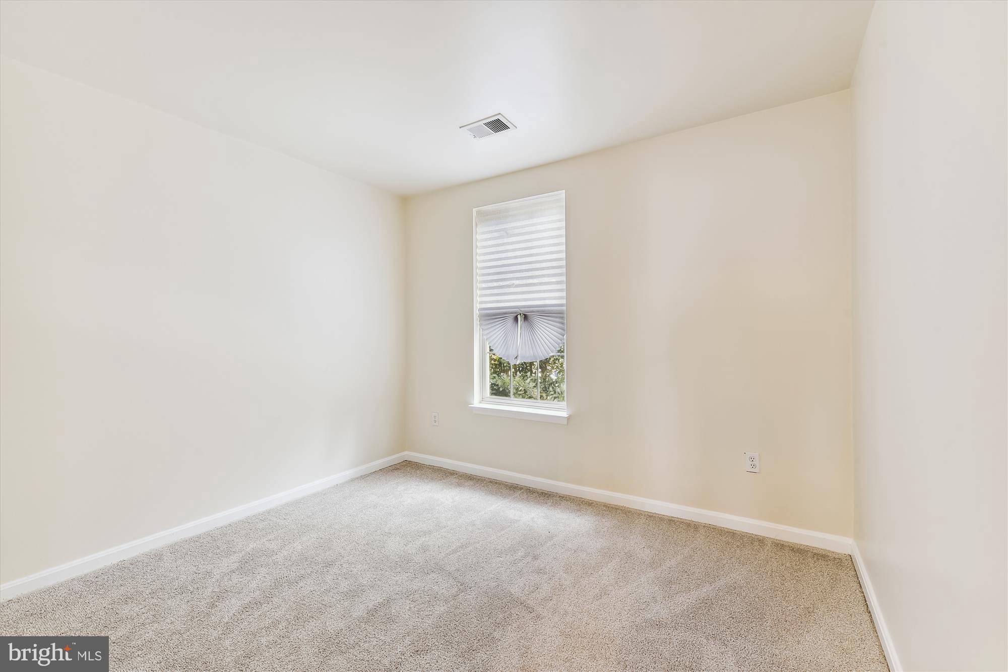 LONGMEAD - Residential