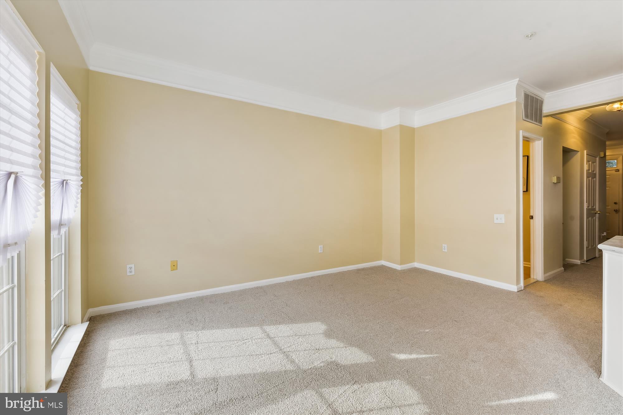 LONGMEAD - Residential