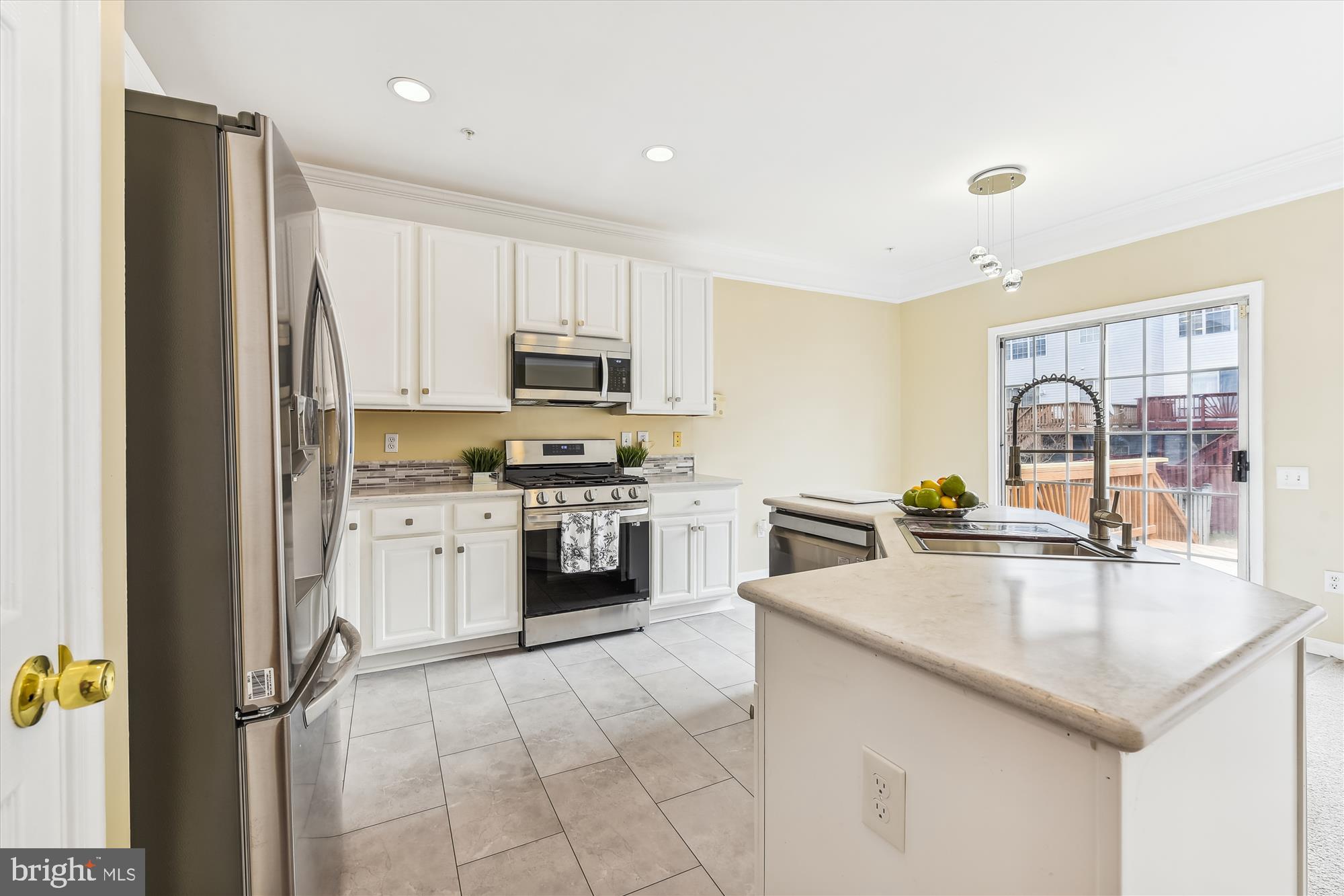 LONGMEAD - Residential