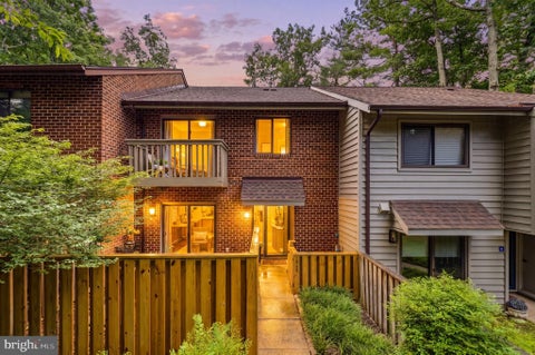 Townhouse For Sale - 1953 Winterport Cluster<br/> RESTON, VA 20191