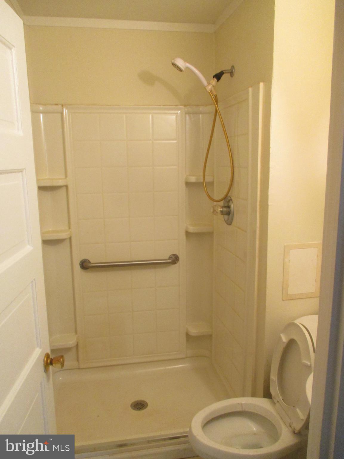 POTOMAC HEIGHTS - Residential