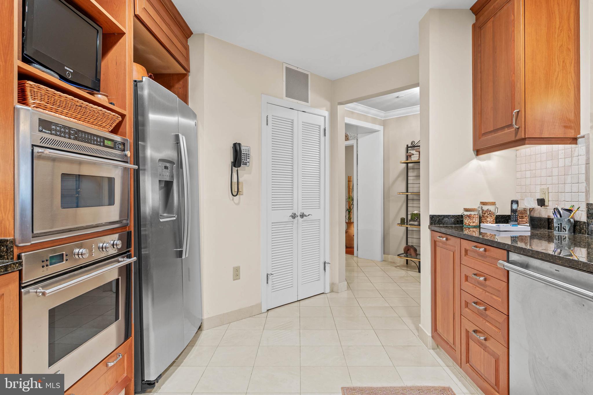 CORINTHIAN - Residential