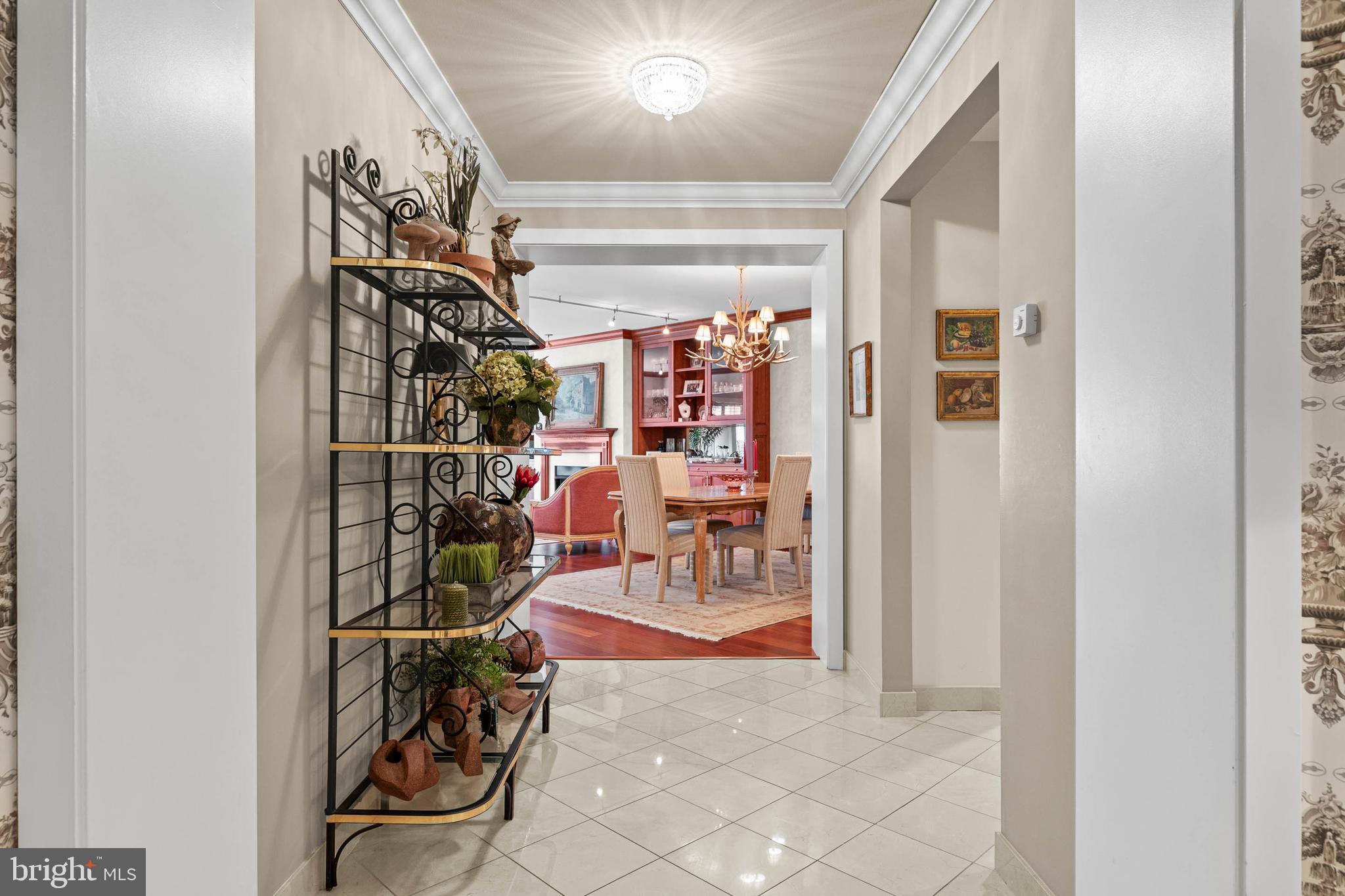 CORINTHIAN - Residential