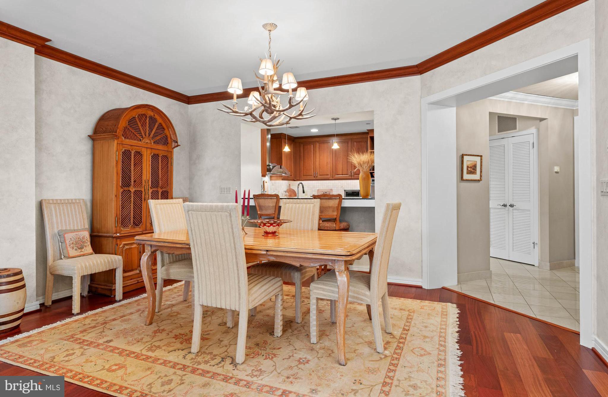 CORINTHIAN - Residential