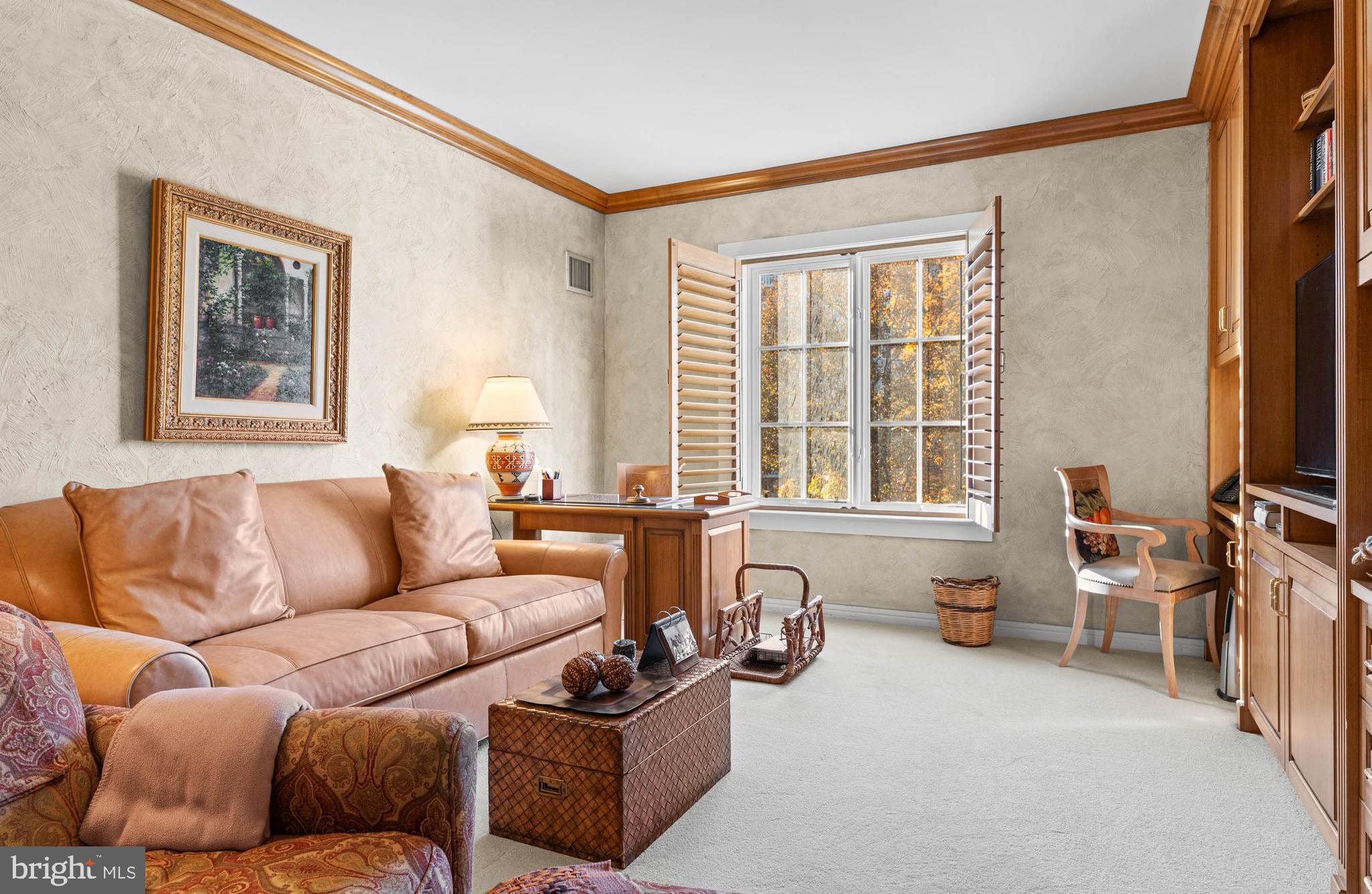 CORINTHIAN - Residential