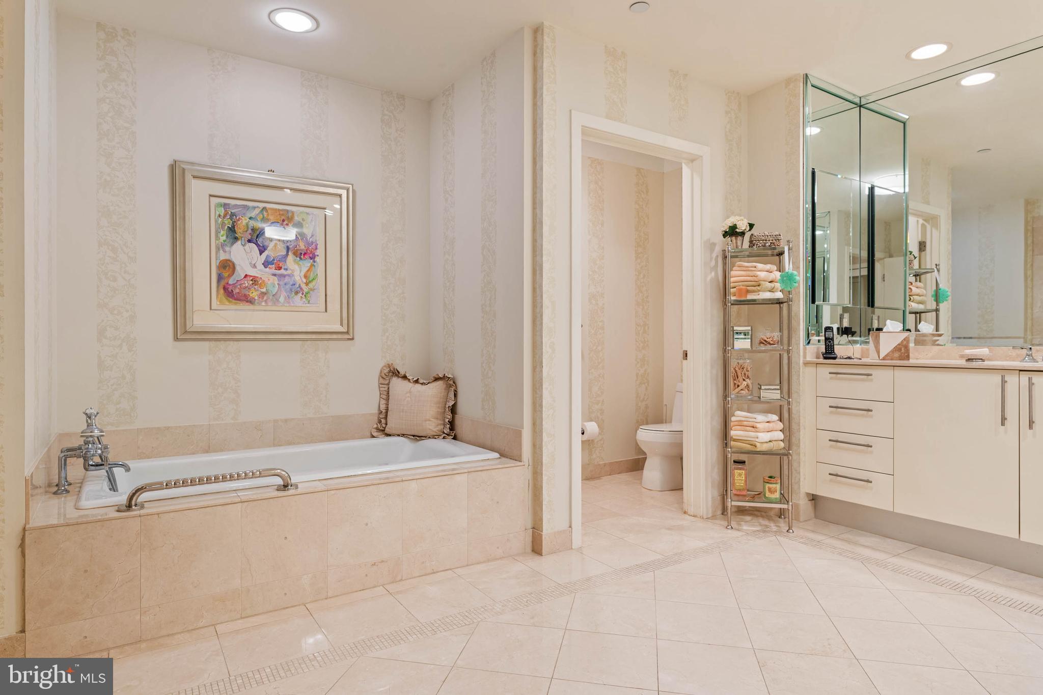 CORINTHIAN - Residential