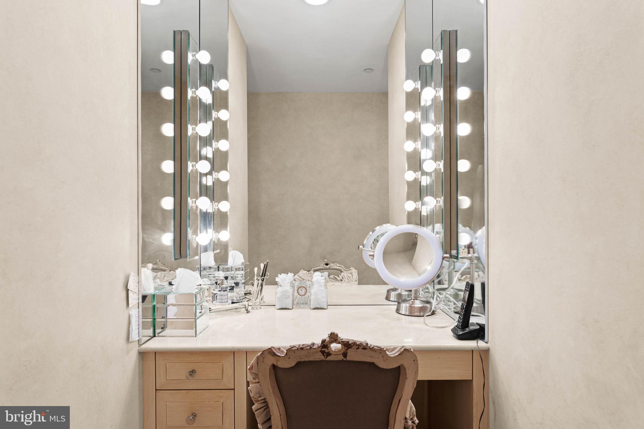 CORINTHIAN - Residential