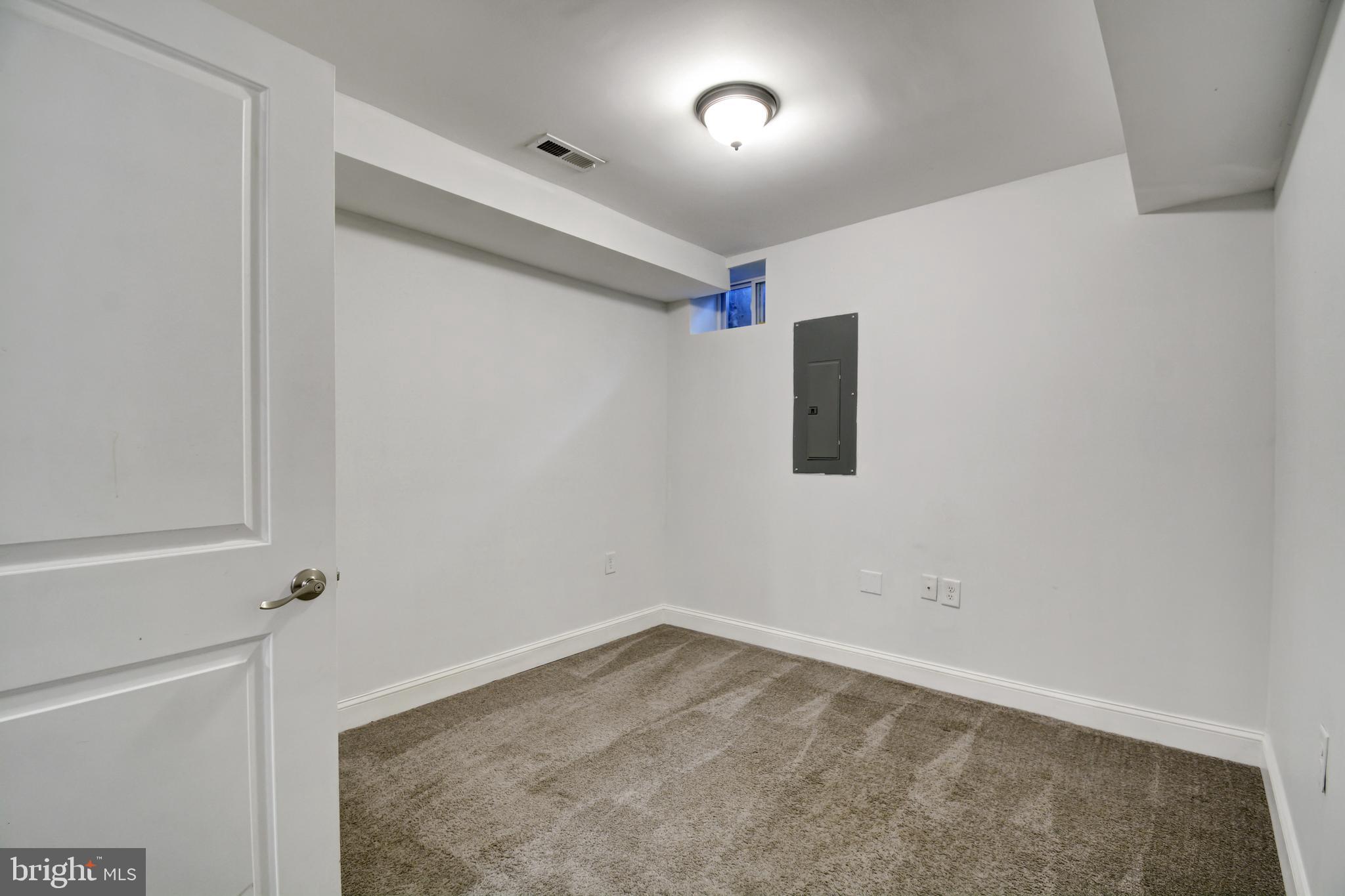 CANTON - Residential Lease