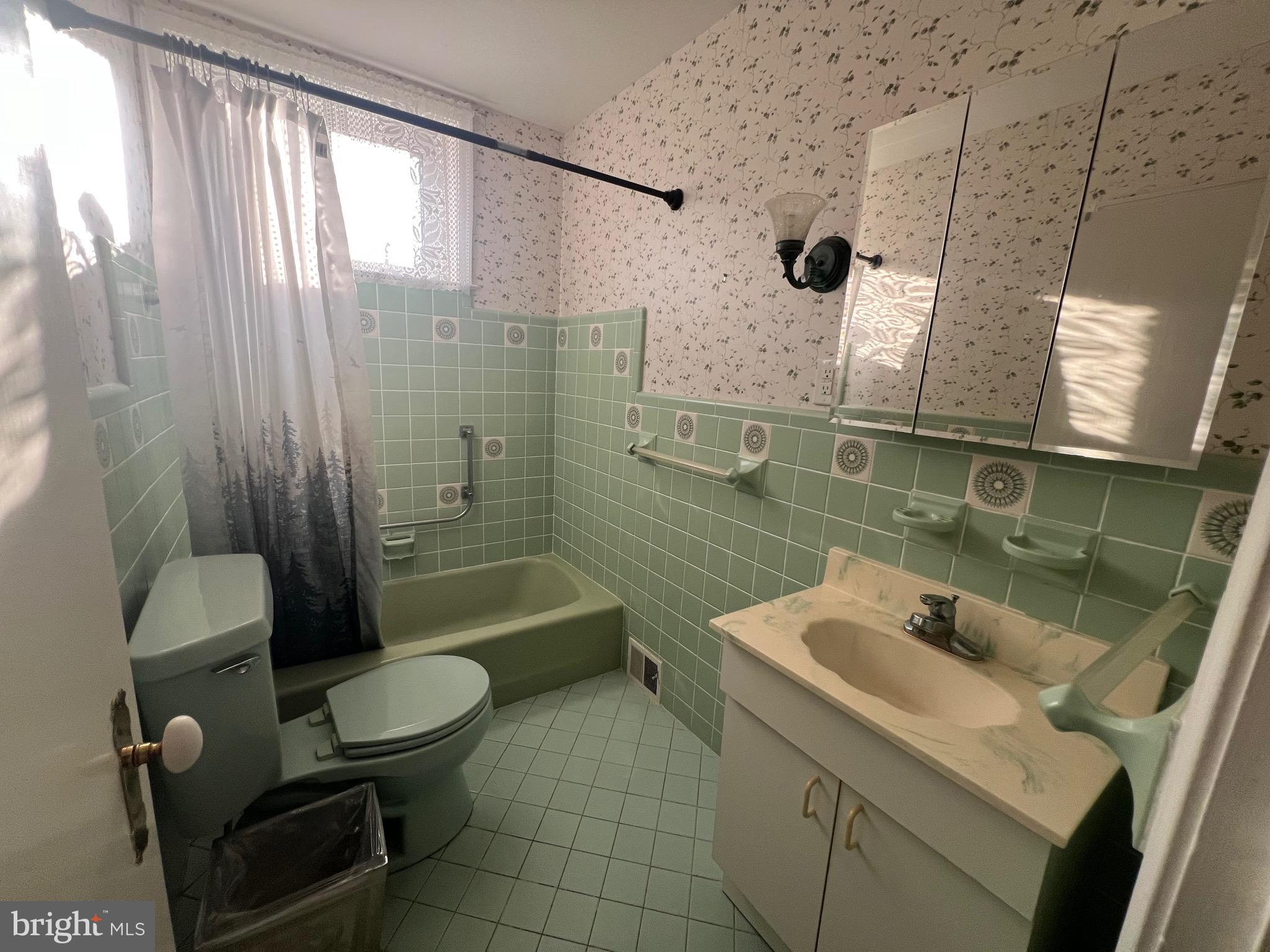 LEXINGTON PARK - Residential