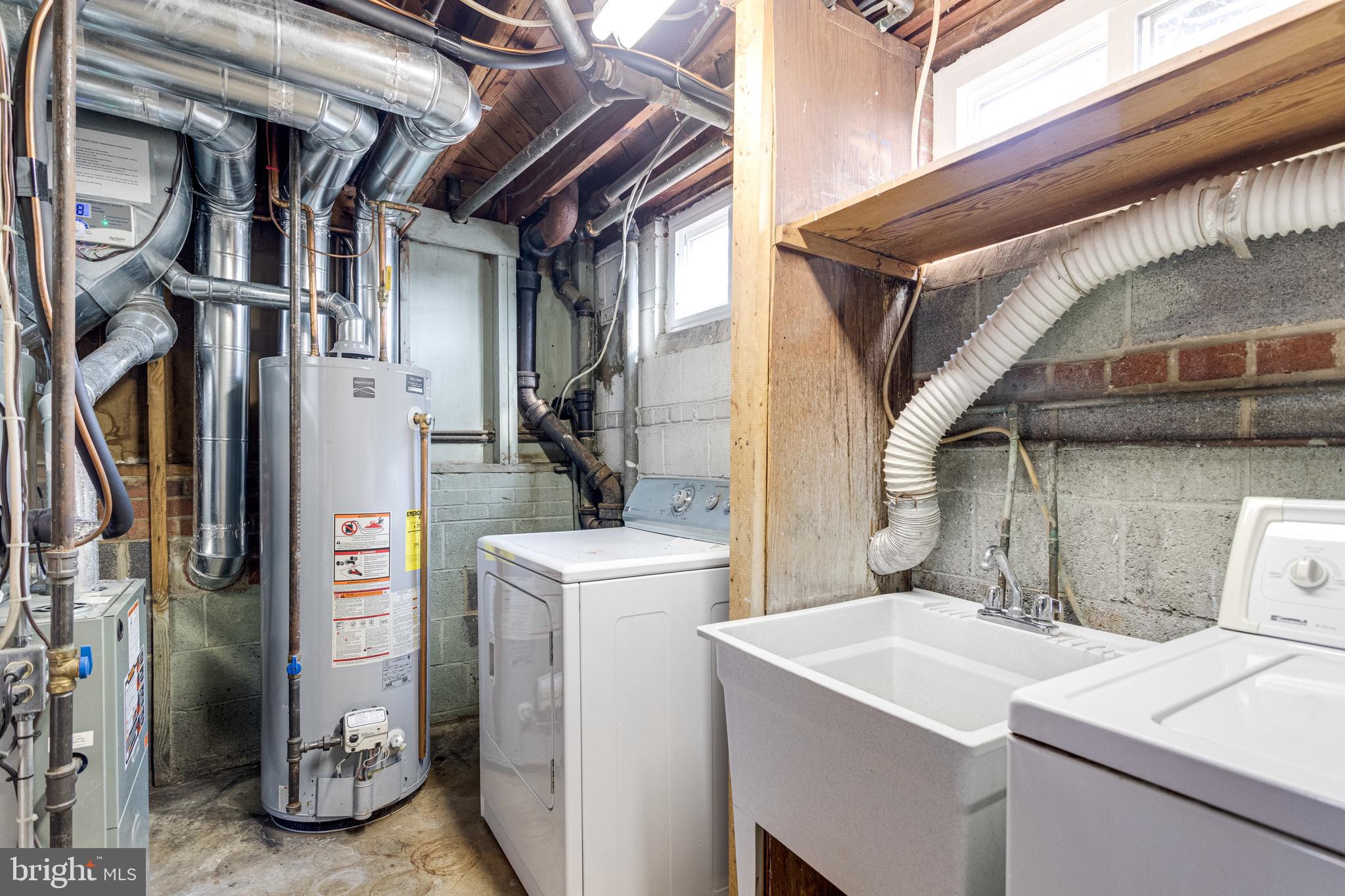 NORTH SPRINGFIELD - Residential