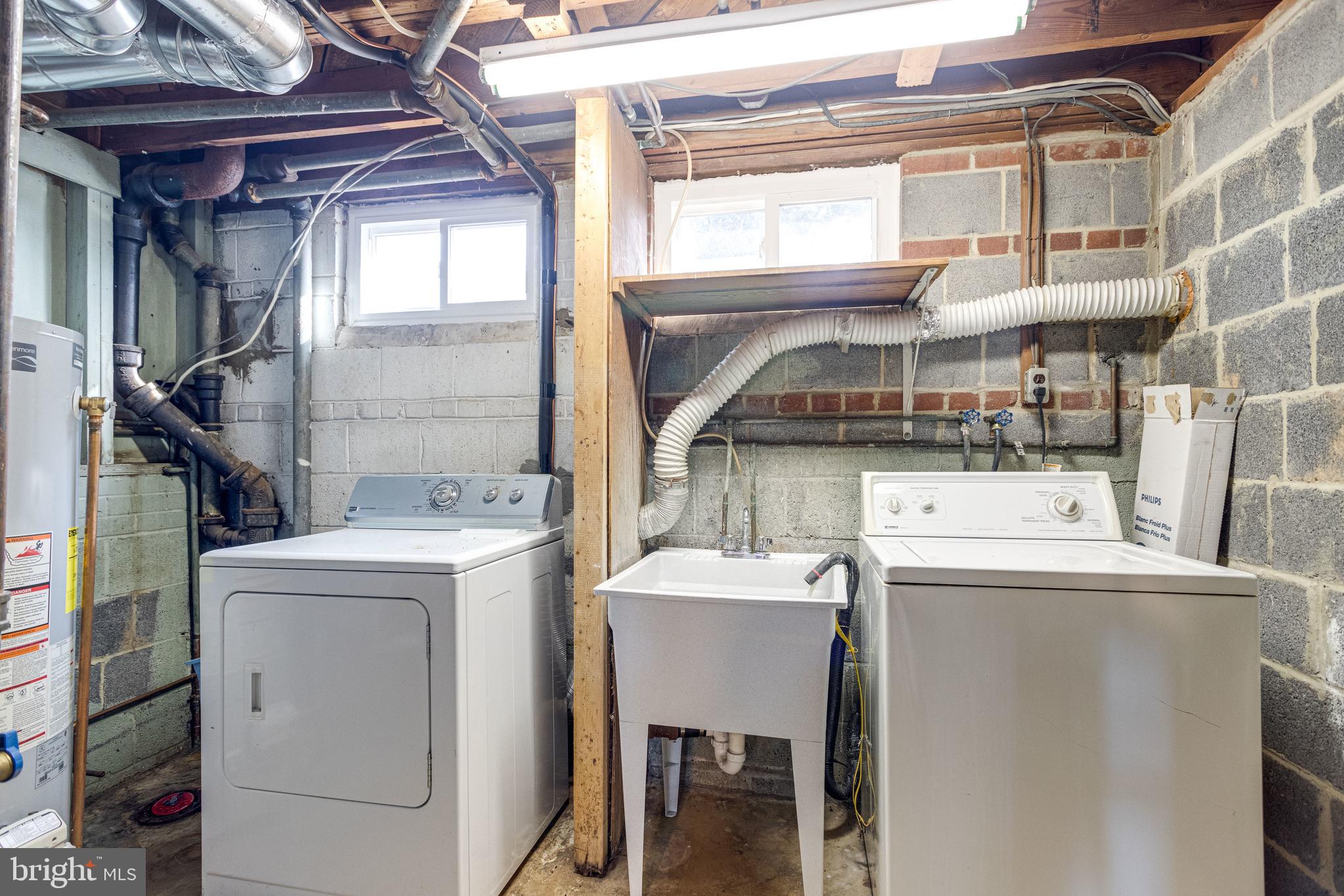 NORTH SPRINGFIELD - Residential