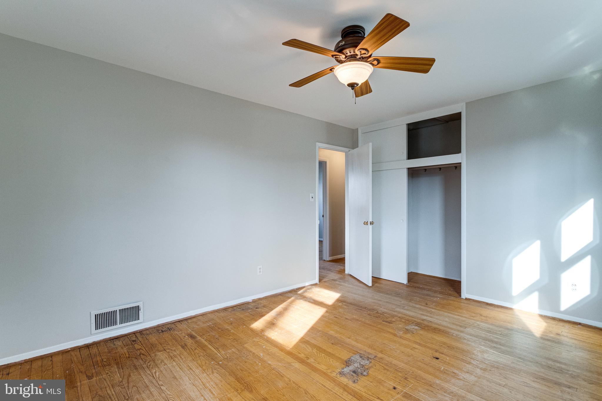 NORTH SPRINGFIELD - Residential