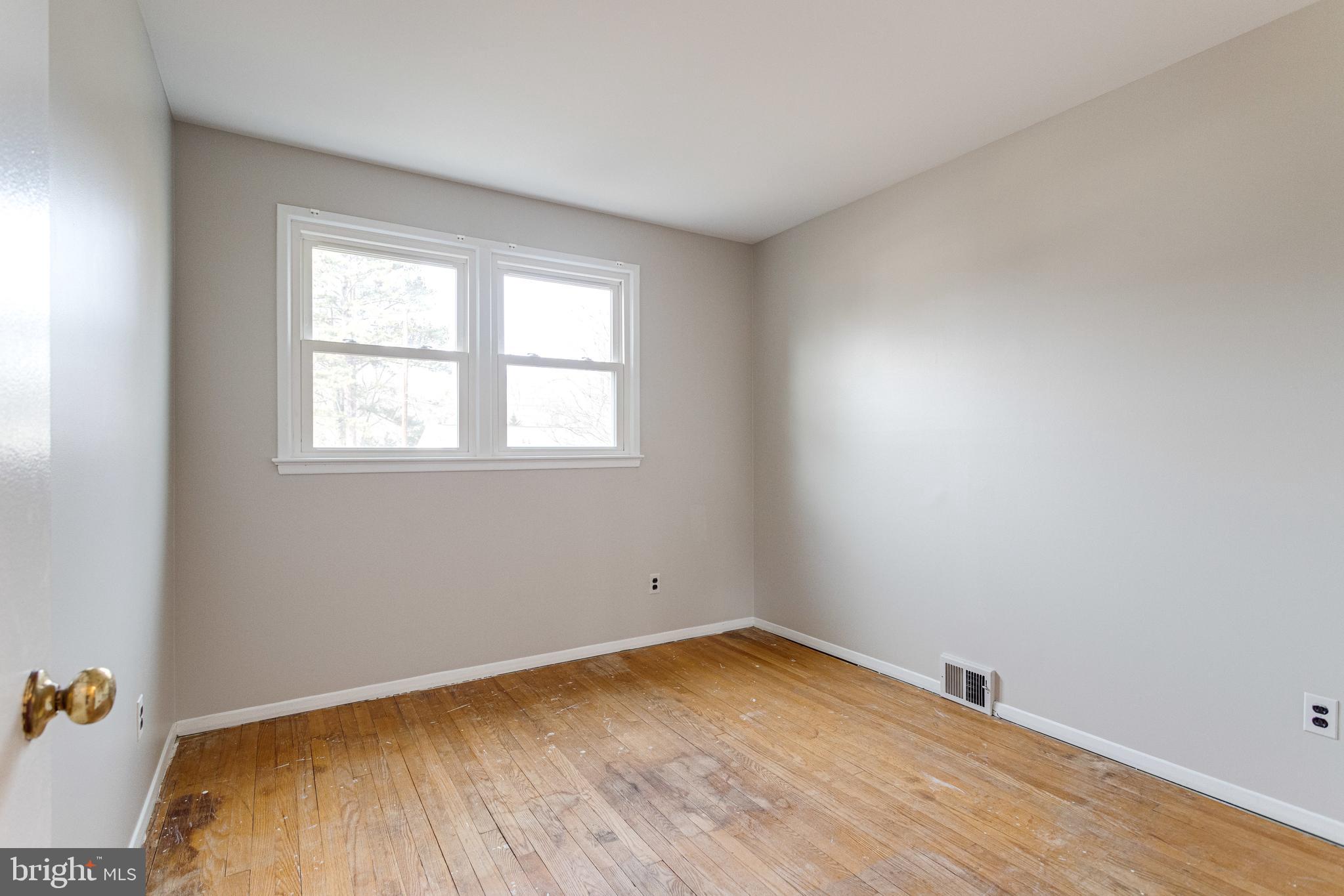 NORTH SPRINGFIELD - Residential