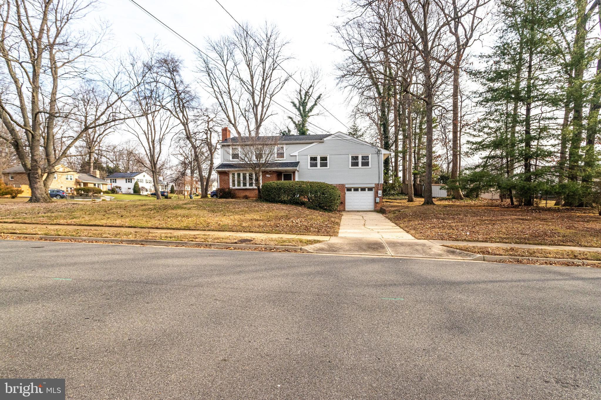 NORTH SPRINGFIELD - Residential