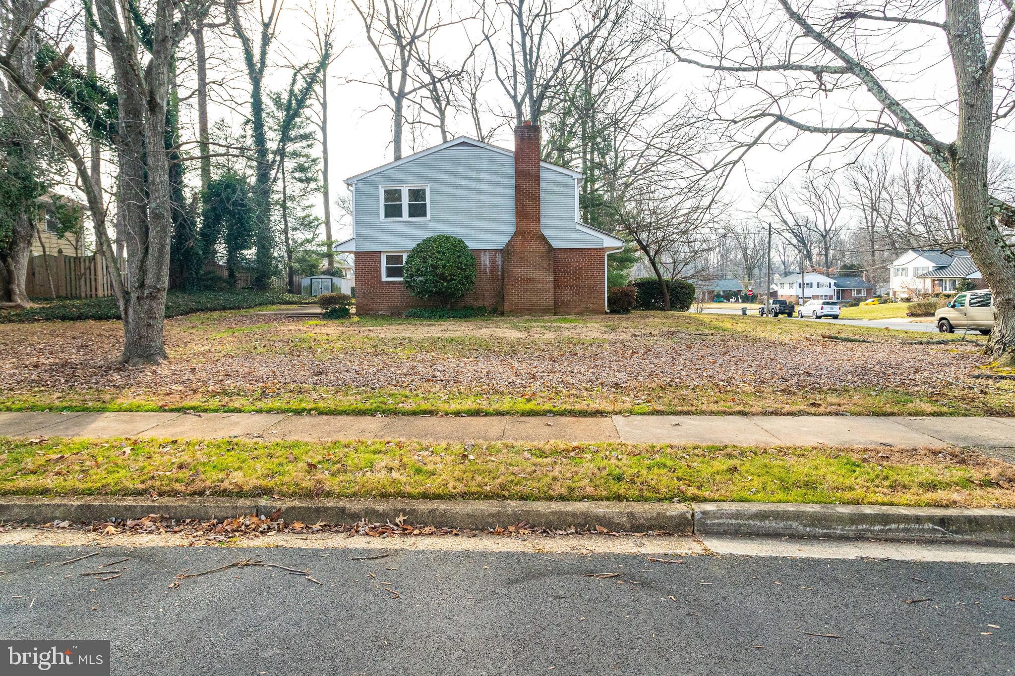 NORTH SPRINGFIELD - Residential