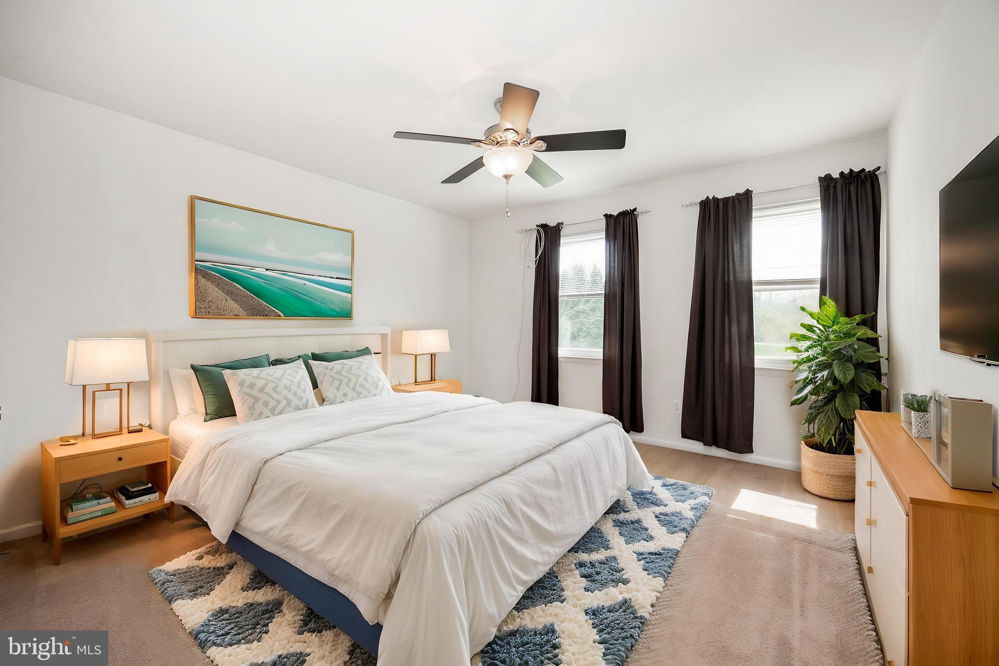 INGLESIDE VILLAGE - Residential