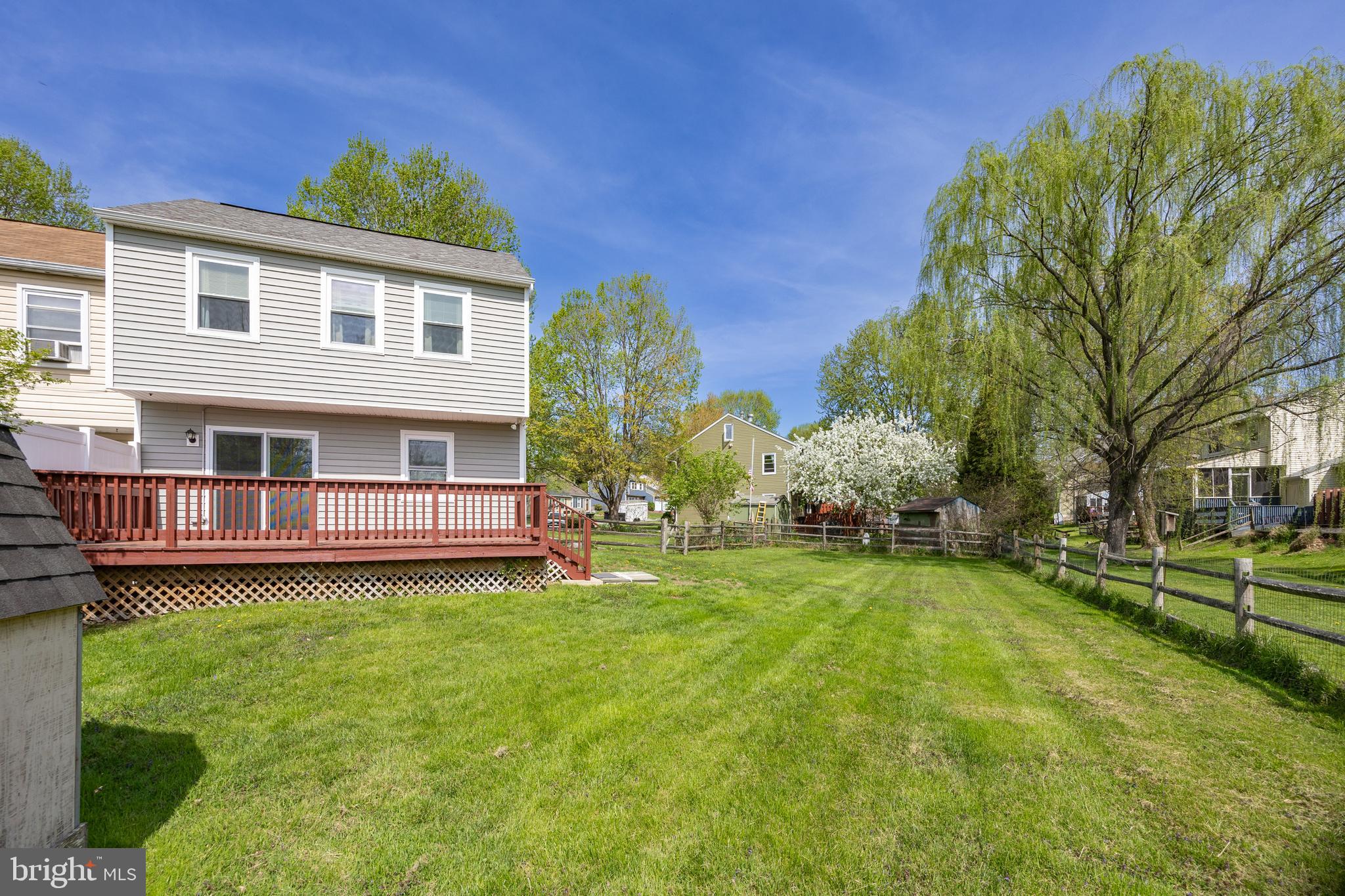 INGLESIDE VILLAGE - Residential