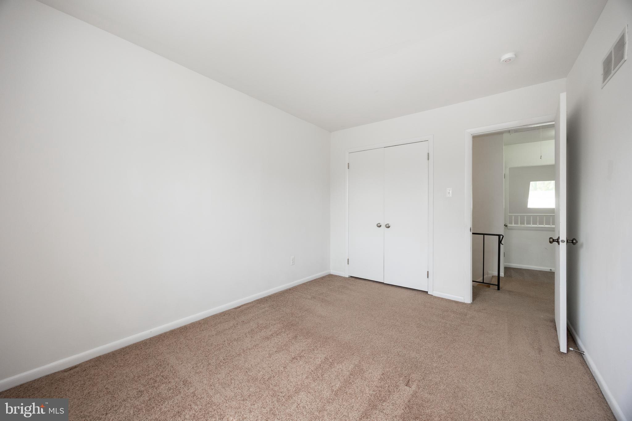 INGLESIDE VILLAGE - Residential