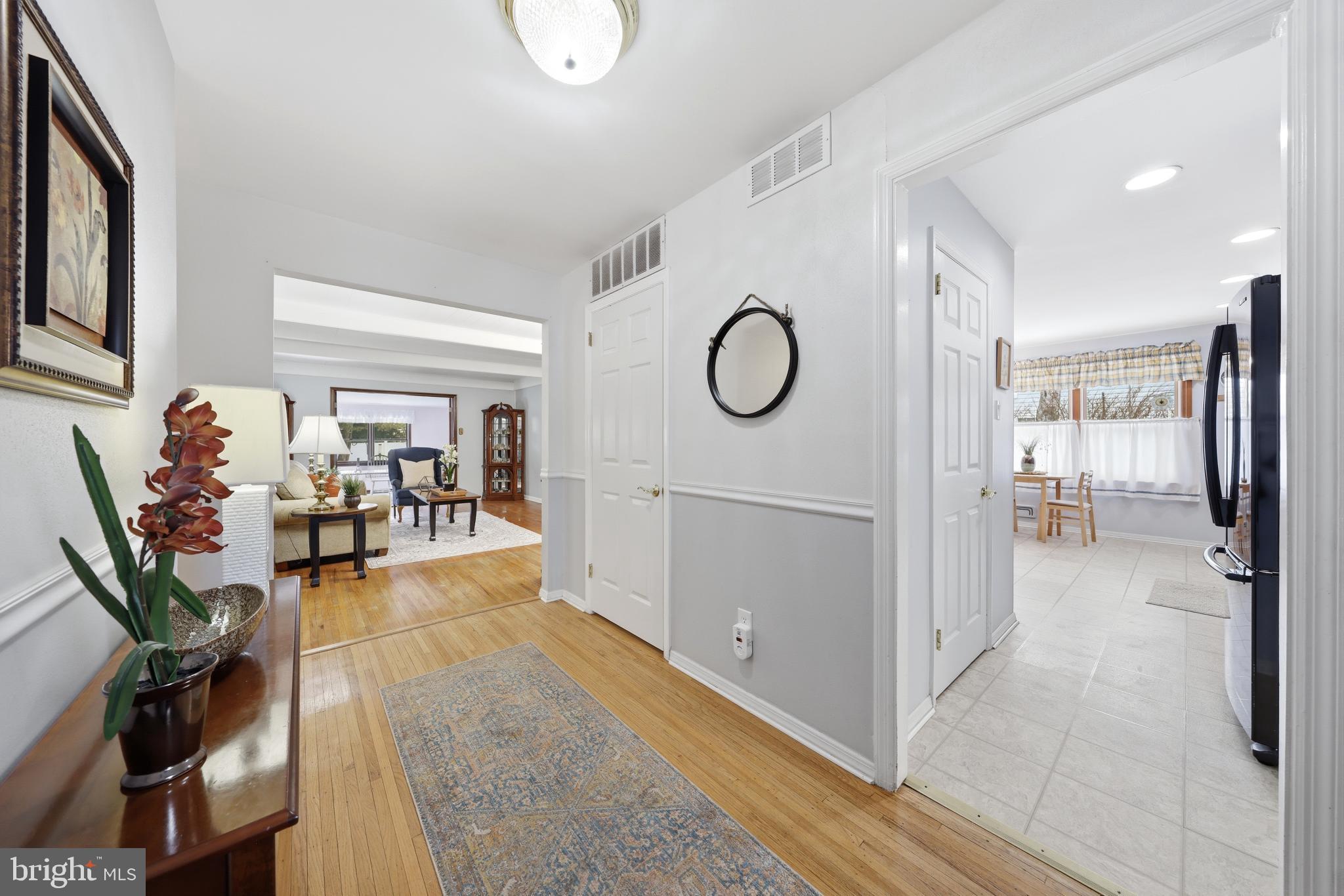 BARCLAY - Residential