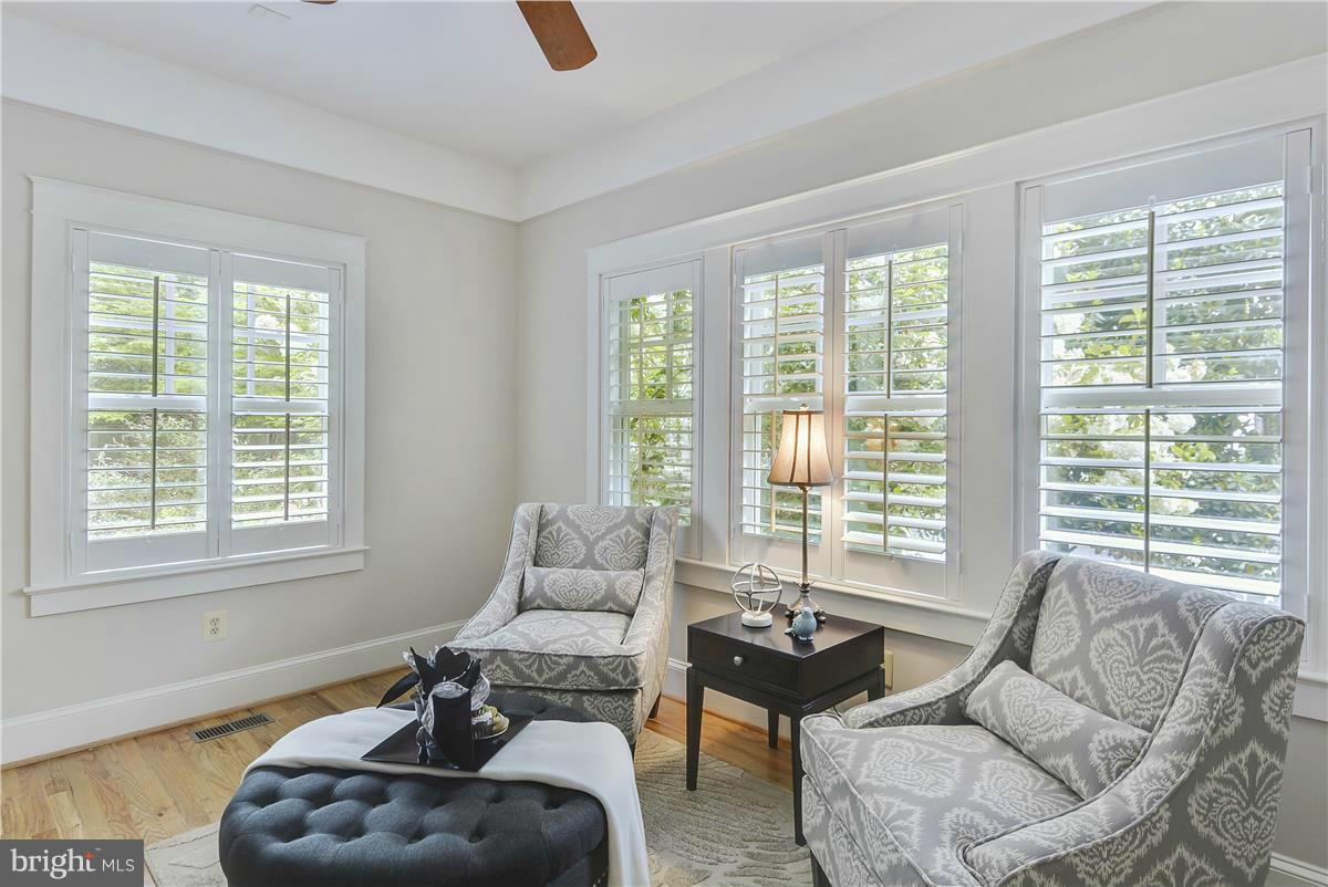 BROADMONT - Residential