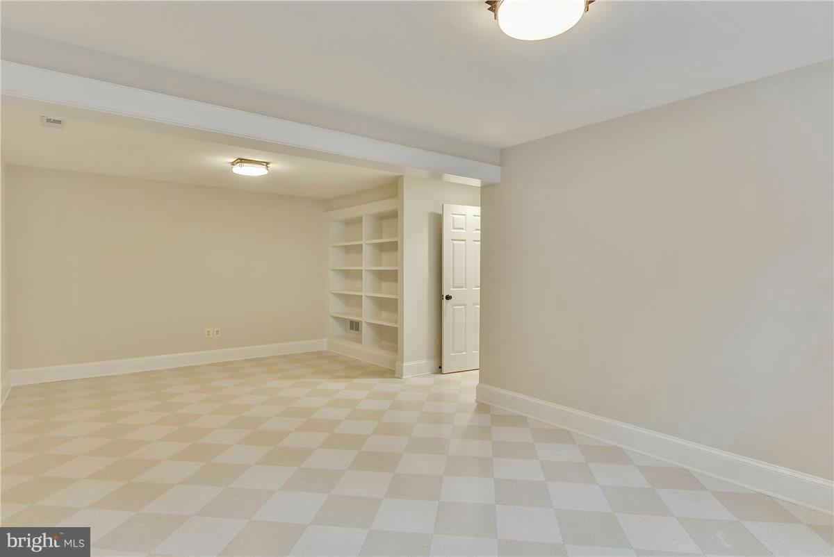 BROADMONT - Residential