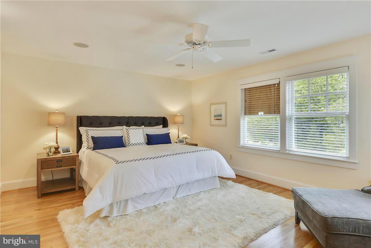 BROADMONT - Residential