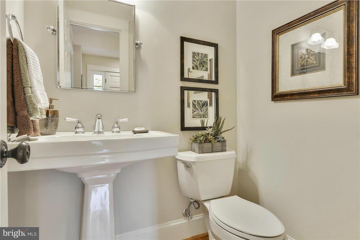 BROADMONT - Residential