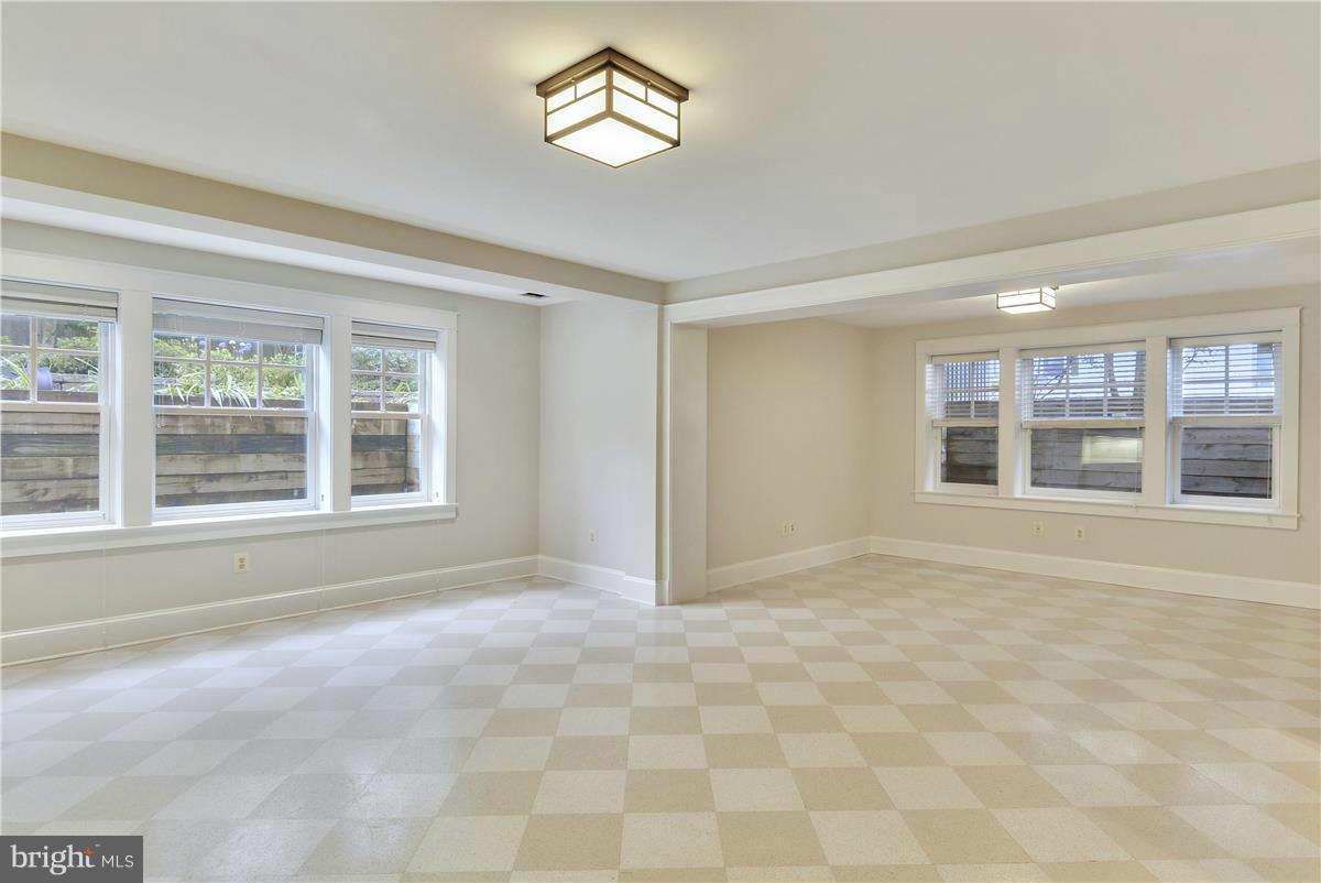 BROADMONT - Residential