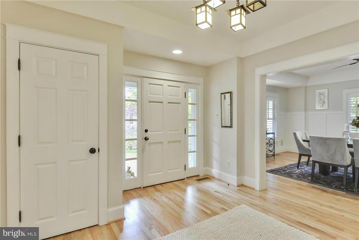 BROADMONT - Residential