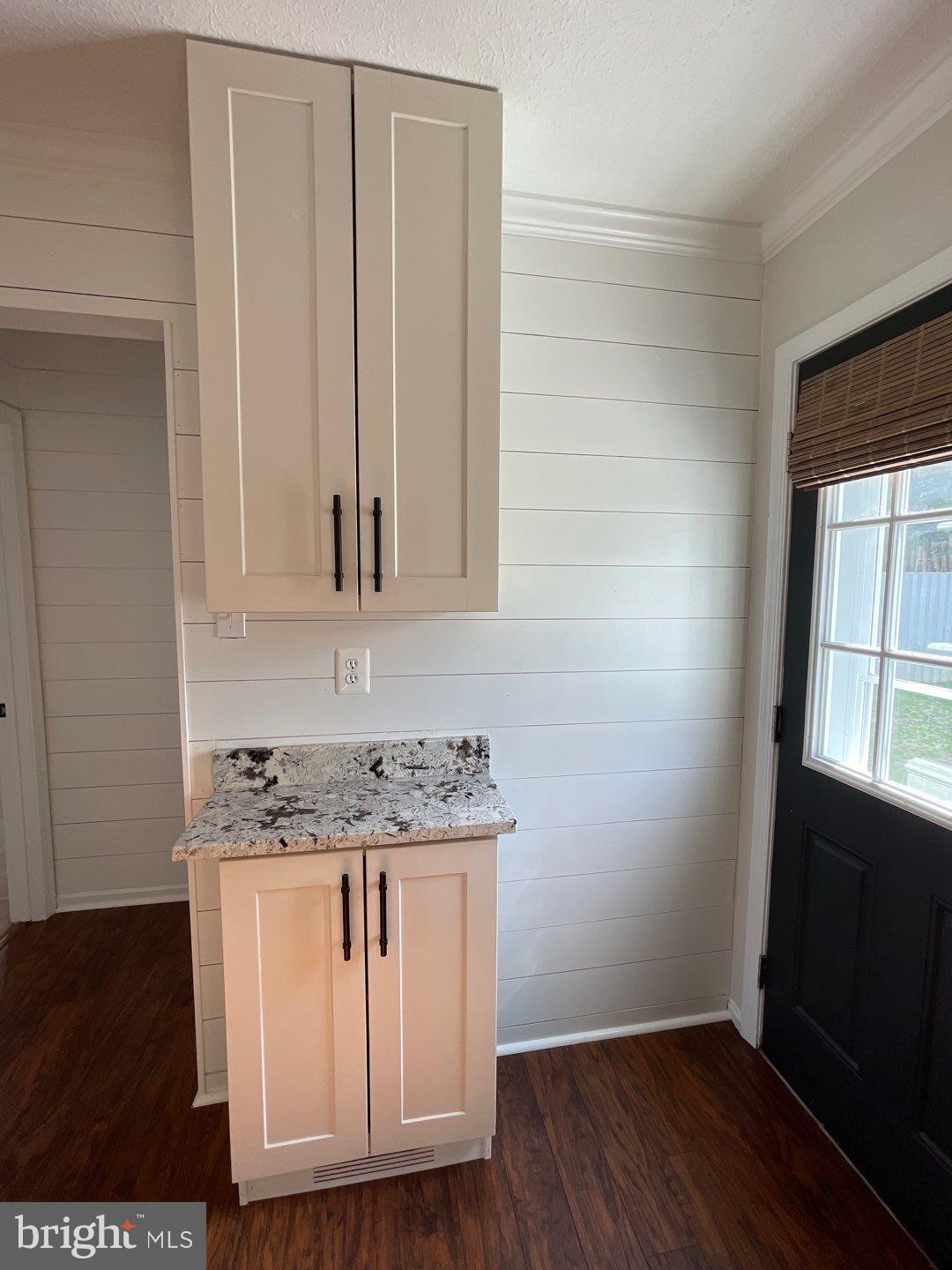 PINEY RIDGE VILLAGE - Residential Lease