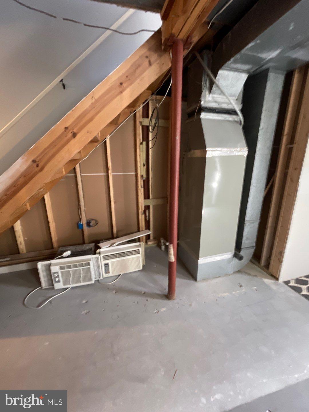 PINEY RIDGE VILLAGE - Residential Lease