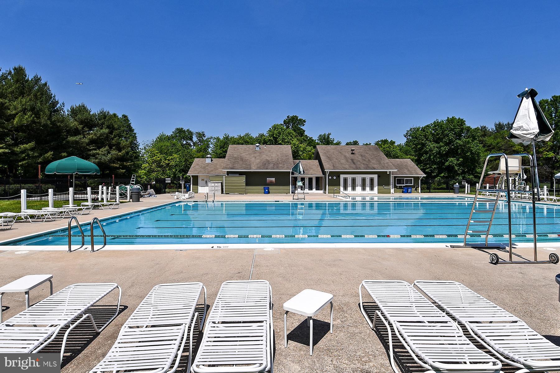 COUNTRYSIDE - Residential