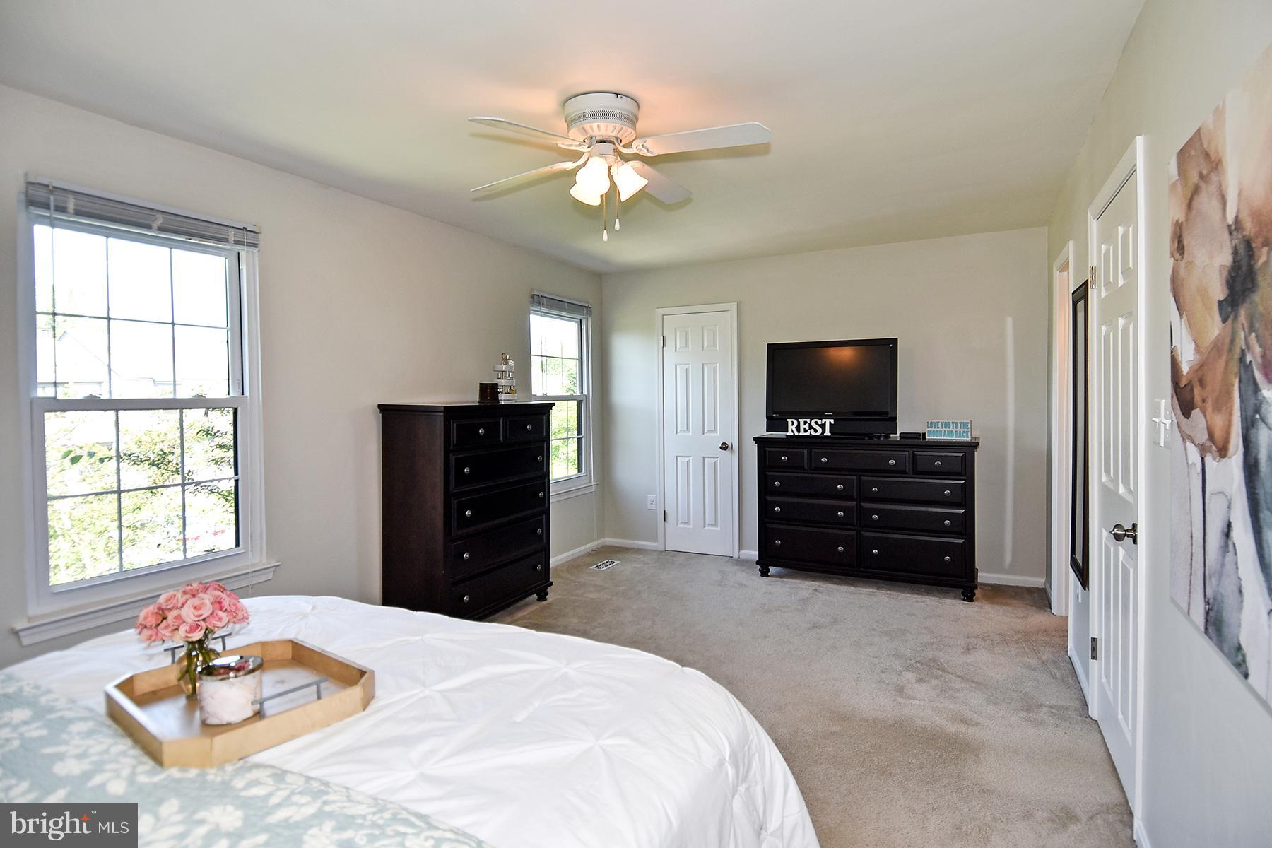 COUNTRYSIDE - Residential