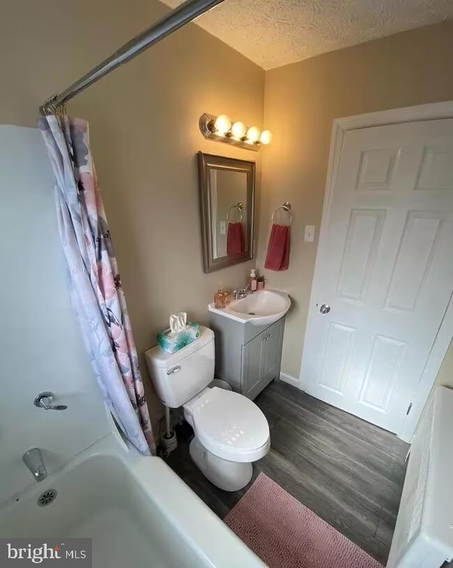 BELAIR-EDISON - Residential Lease