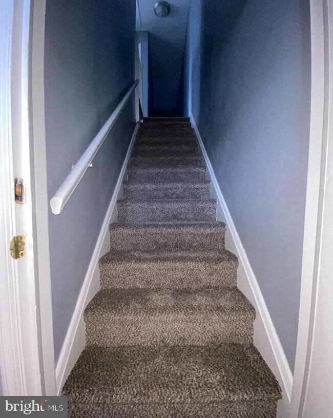 BELAIR-EDISON - Residential Lease