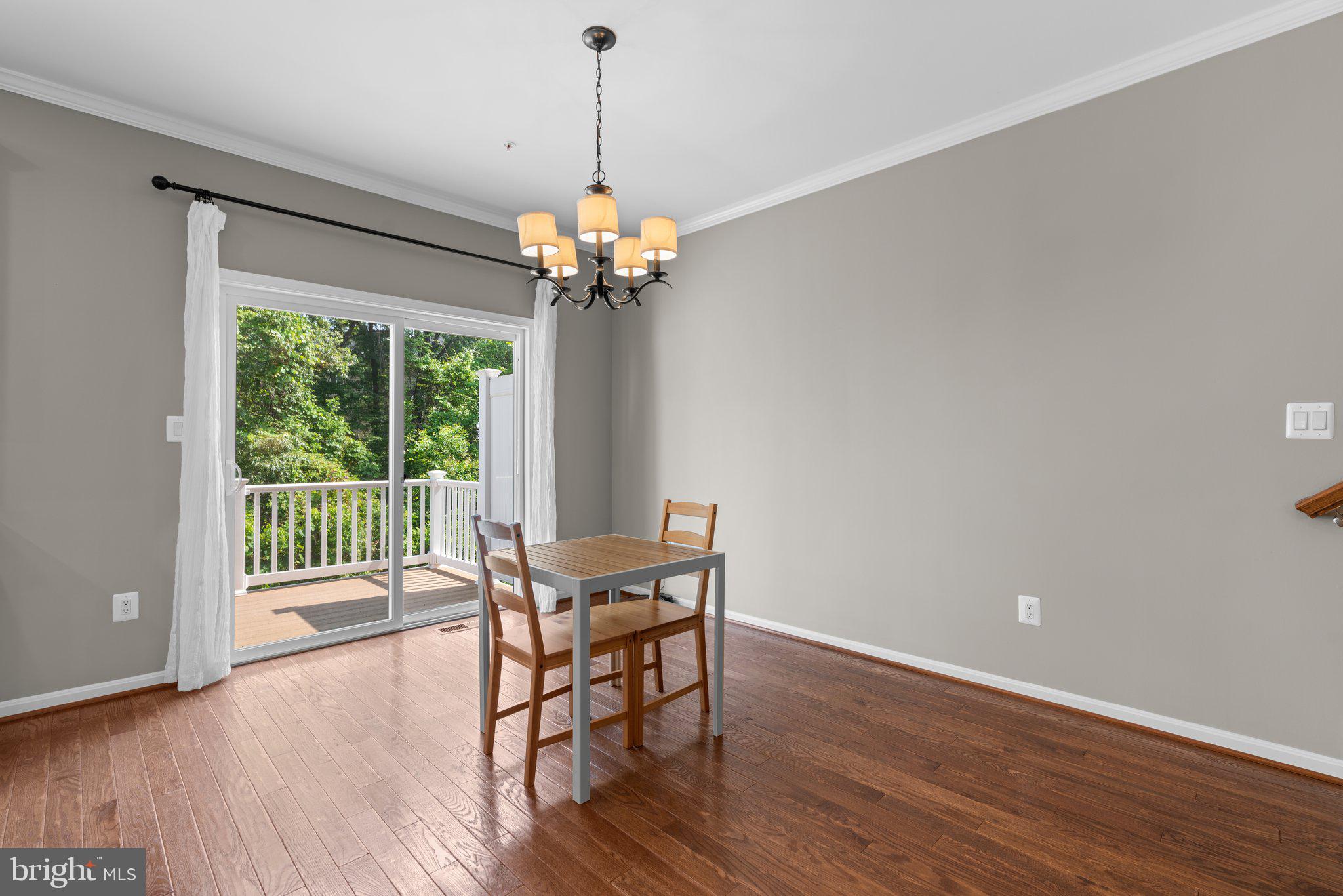 VILLAGGIO ENCLAVE - Residential