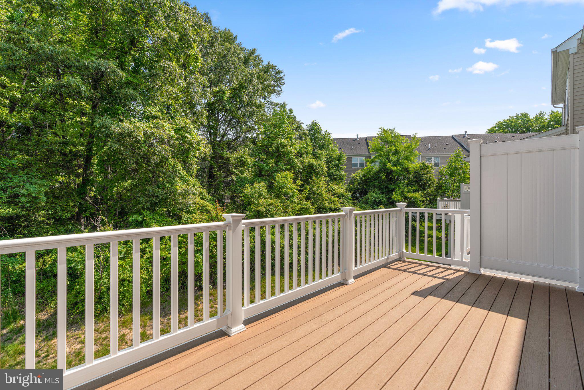 VILLAGGIO ENCLAVE - Residential