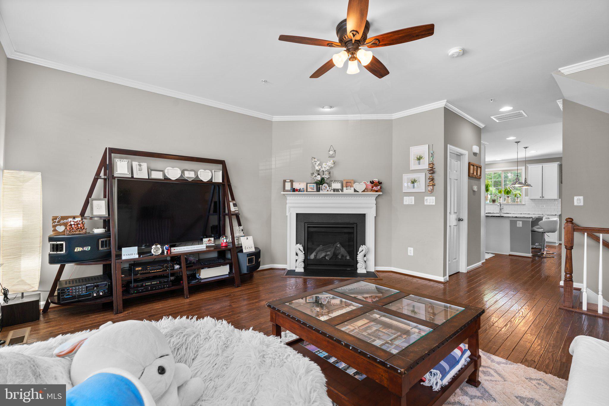 VILLAGGIO ENCLAVE - Residential