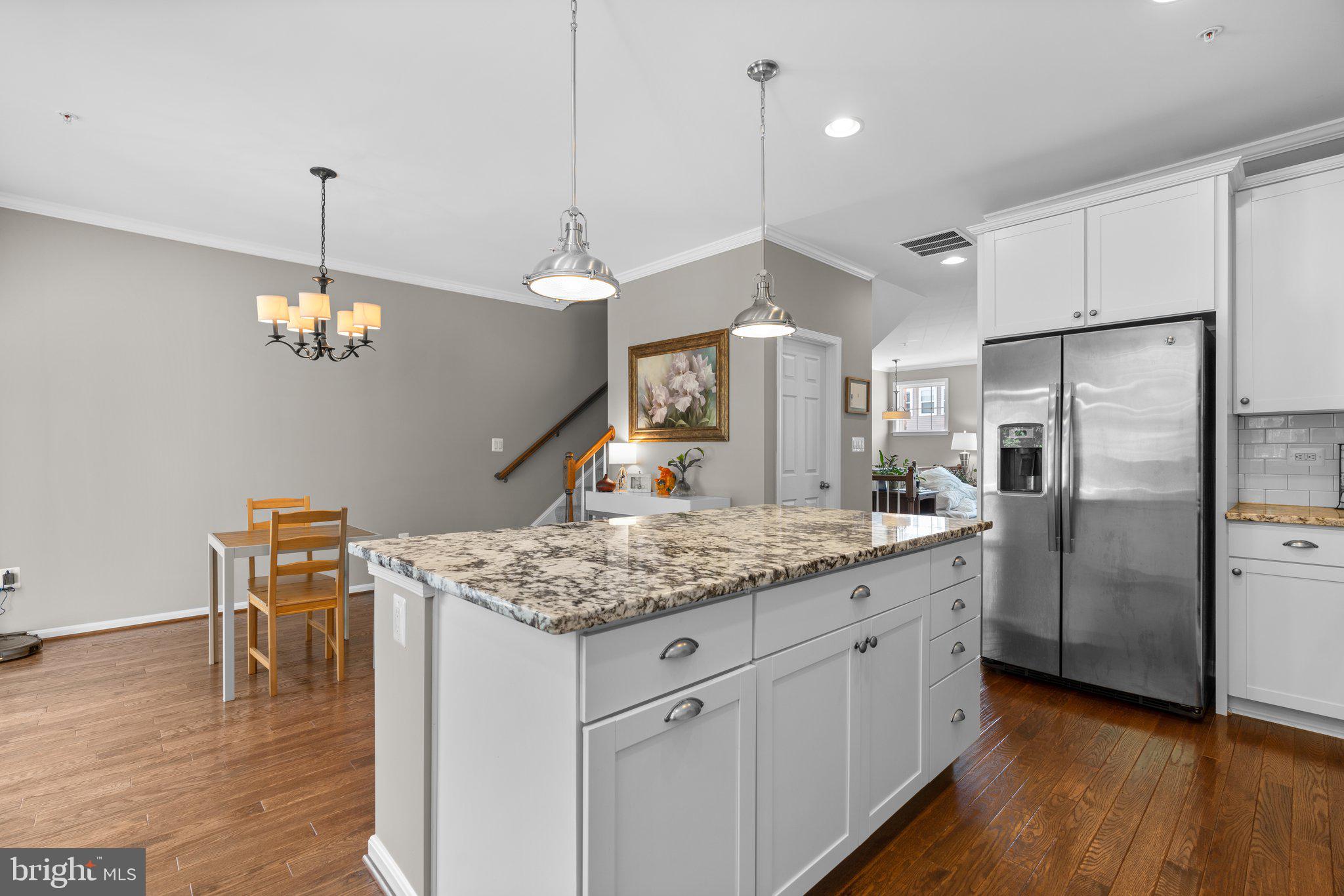 VILLAGGIO ENCLAVE - Residential