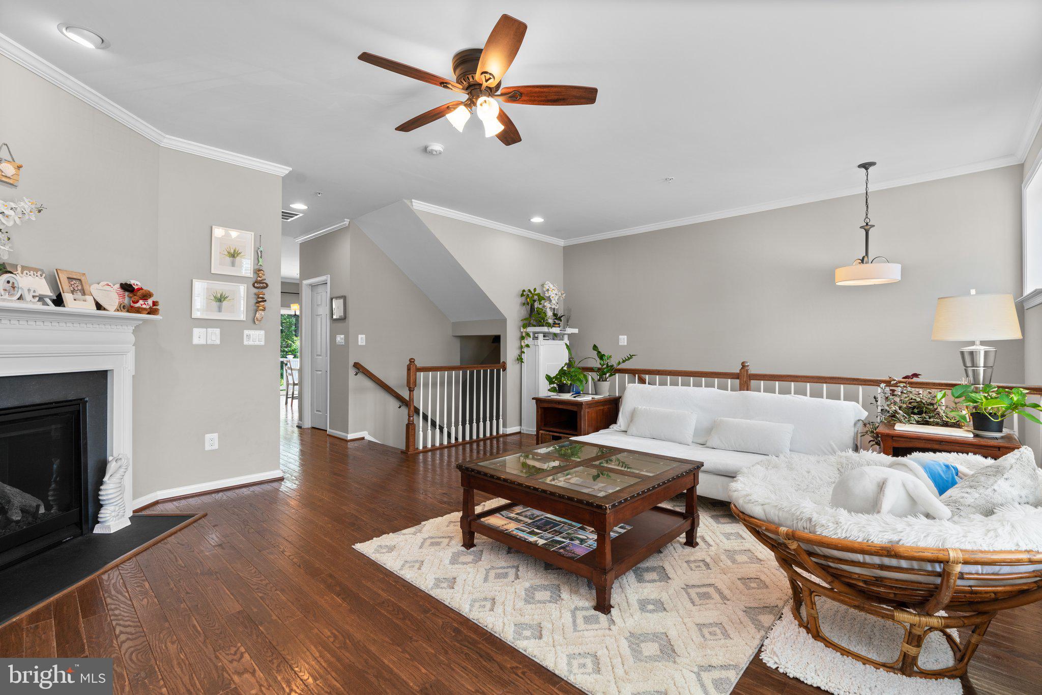 VILLAGGIO ENCLAVE - Residential