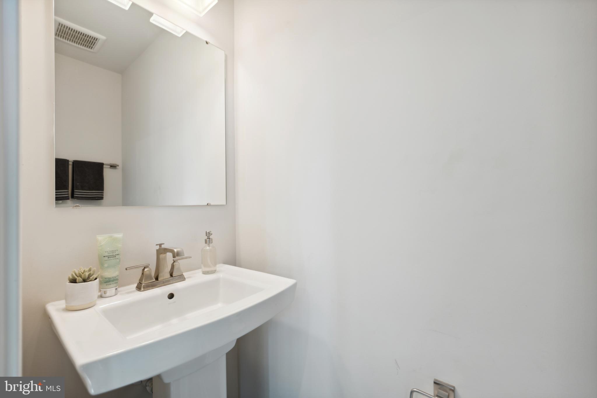 TIMOTHY BRANCH TOWNS - Residential