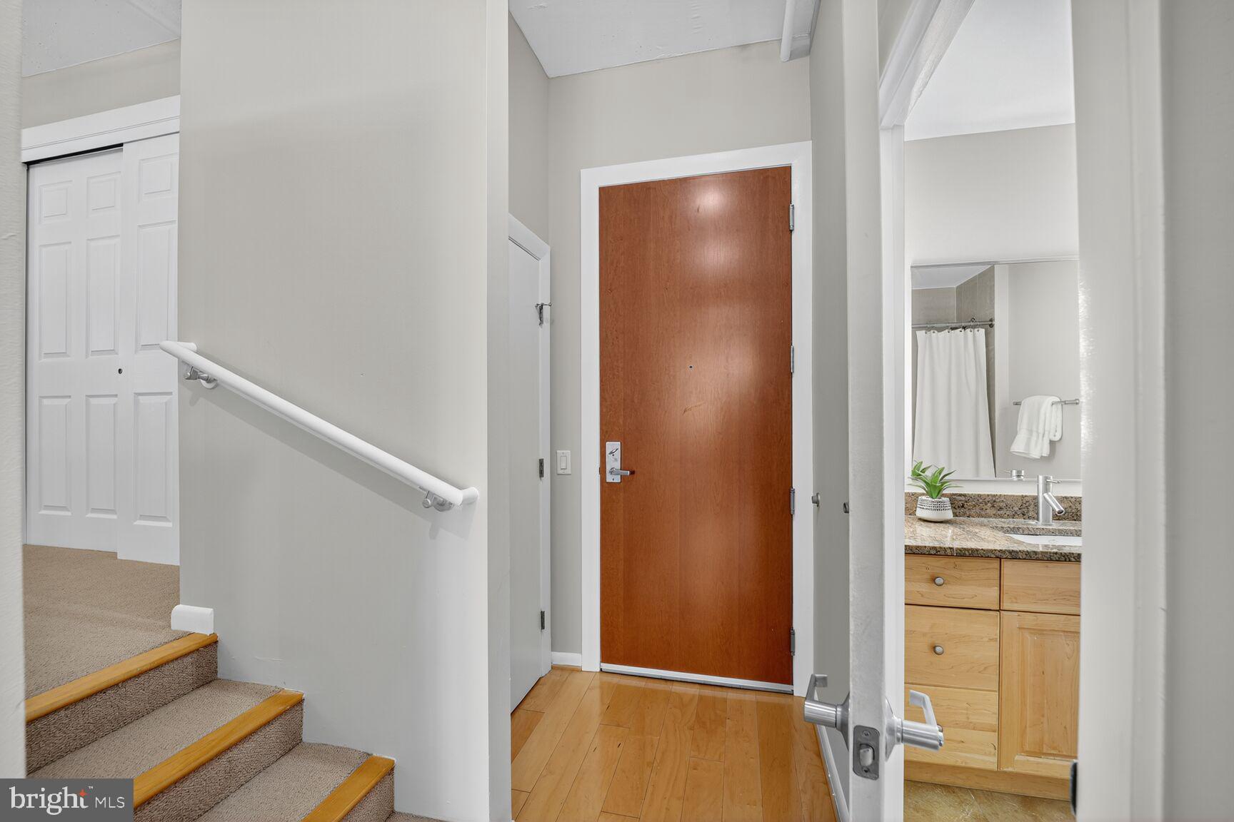811 4TH STREET NW 807