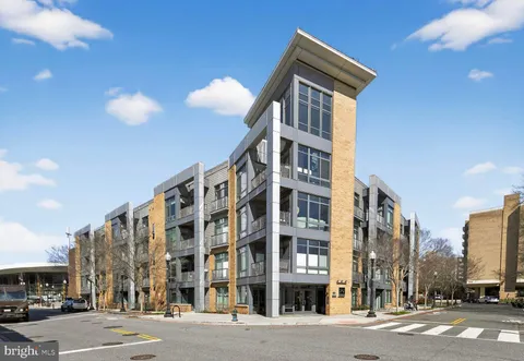 MLS: DCDC2248156