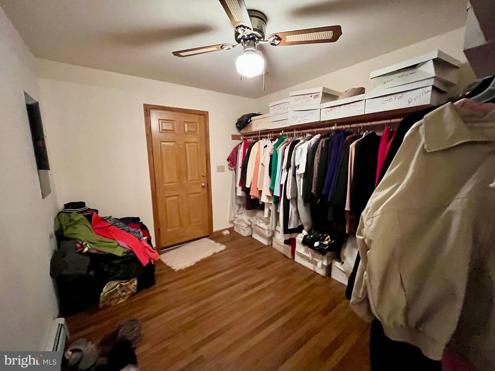 WESTLAKE - Residential