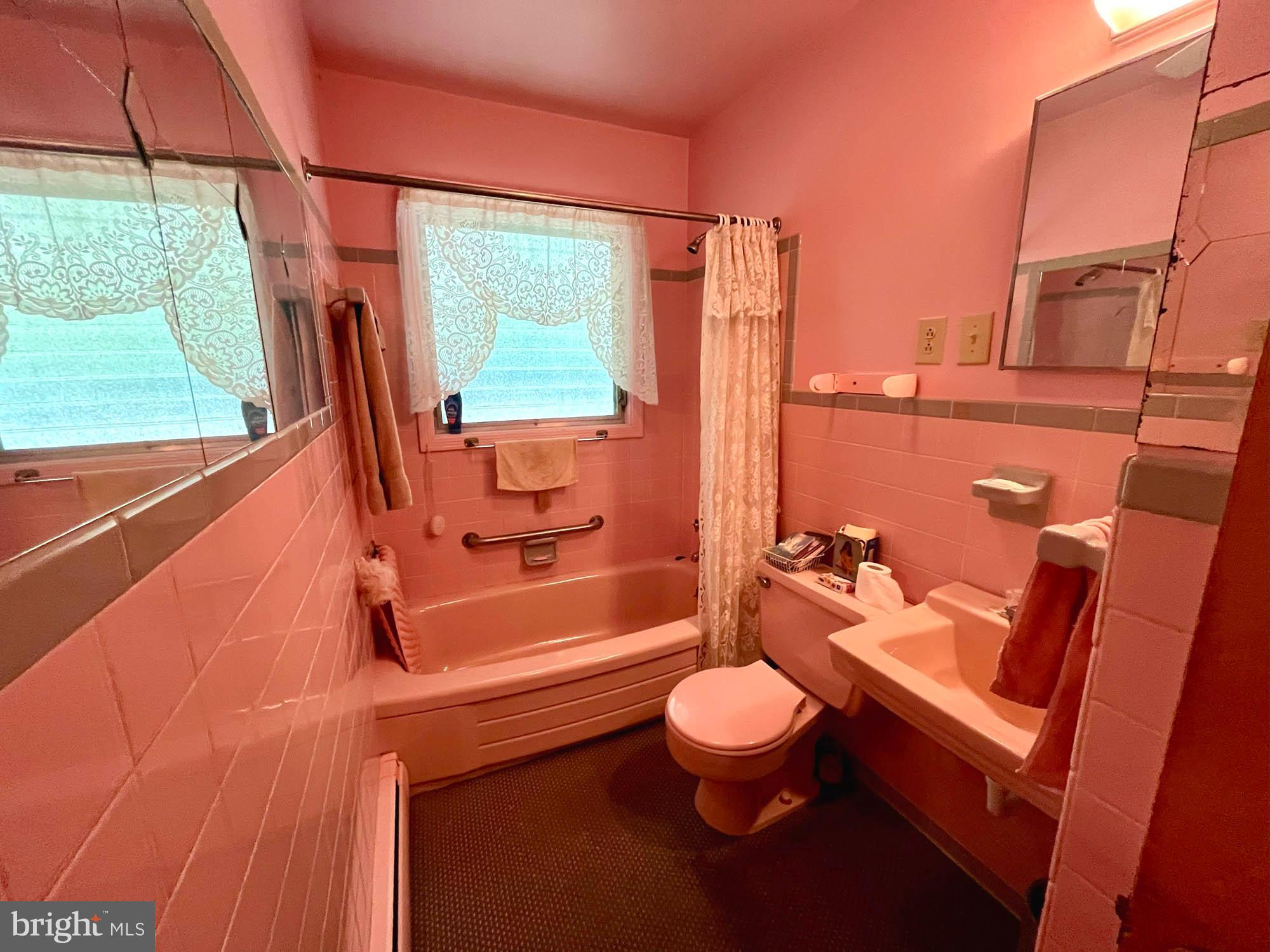 WESTLAKE - Residential